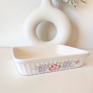 Pastel Flowers Baking Dish